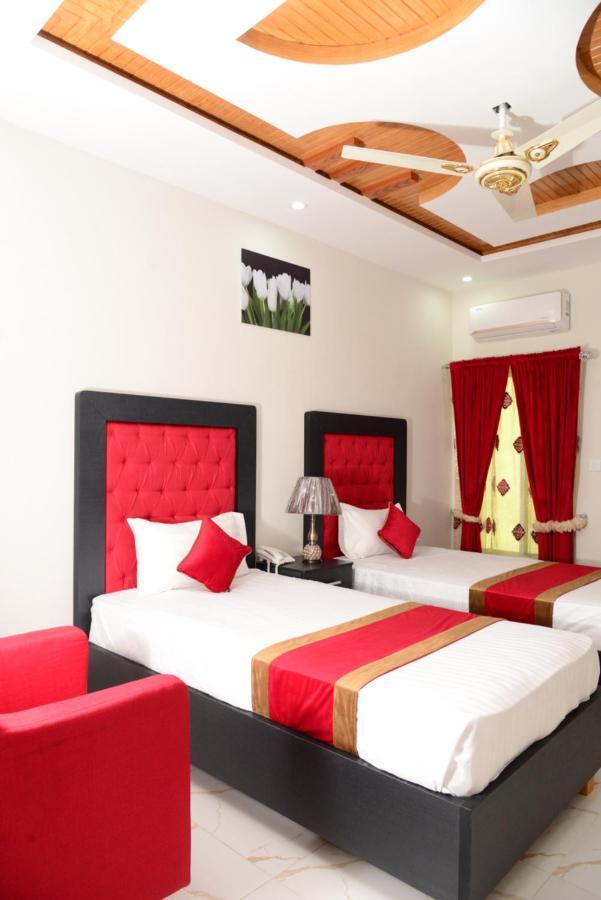 Hotel Deluxe 拉合尔 外观 照片
