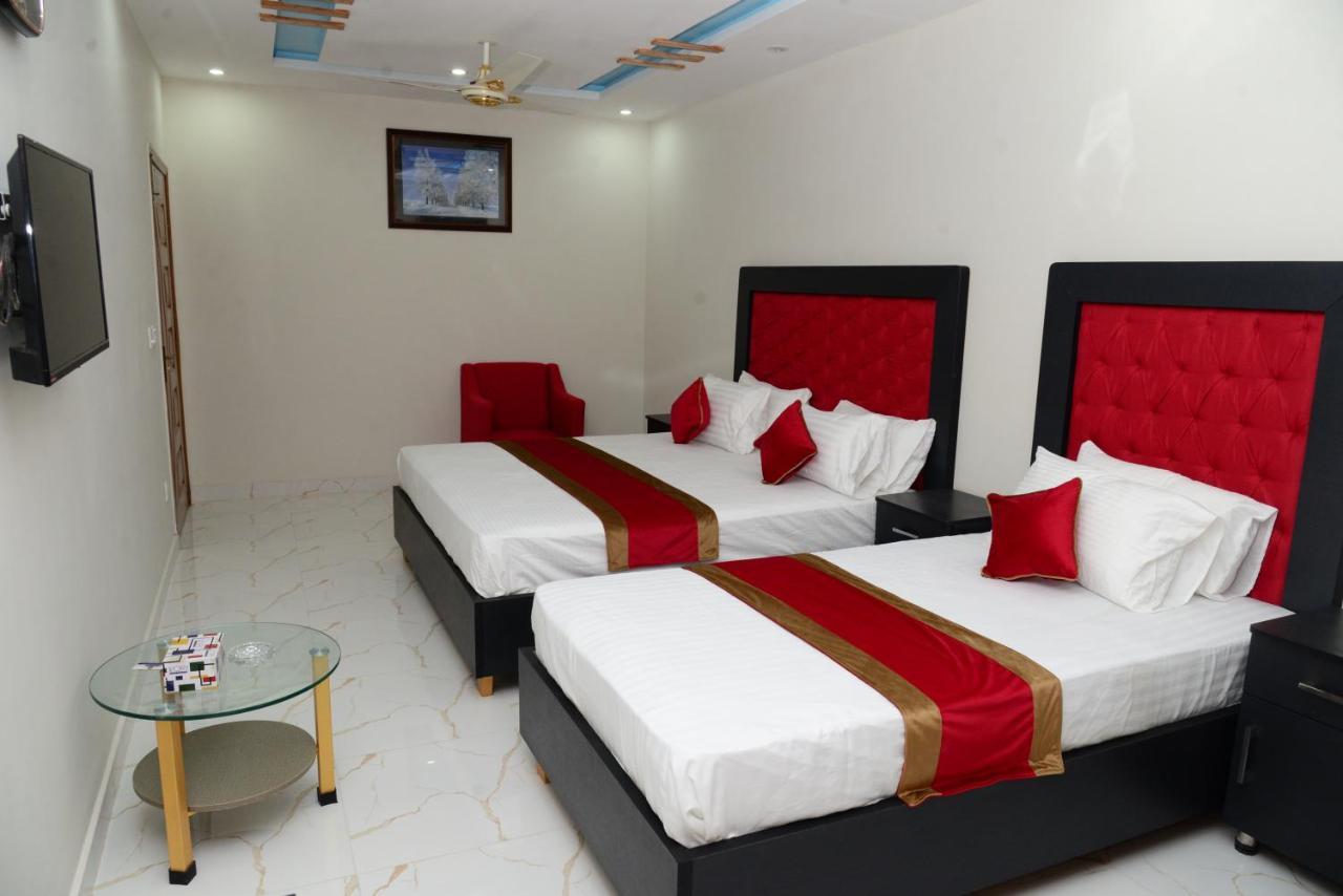 Hotel Deluxe 拉合尔 外观 照片